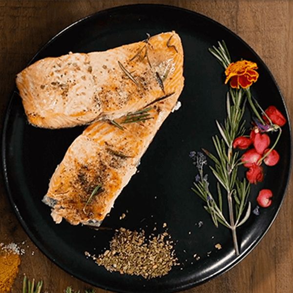 SALMON AL VAPOR EN LA OLLA A PRESIÓN