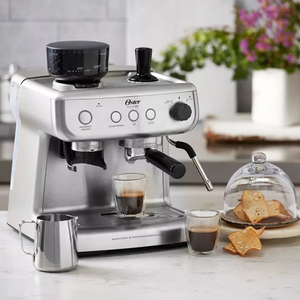 LOS BENEFICIOS DE BEBER CAFÉ POR LA MAÑANA